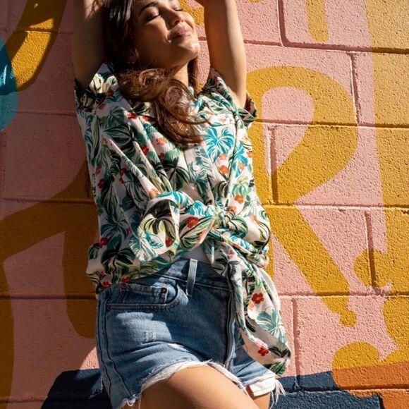 Lost + Wander Luau On The Beach Tropical Print Beach Tunic Sz XL/2XL NWT - Picture 5 of 16